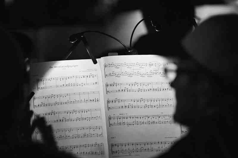 music-sheet